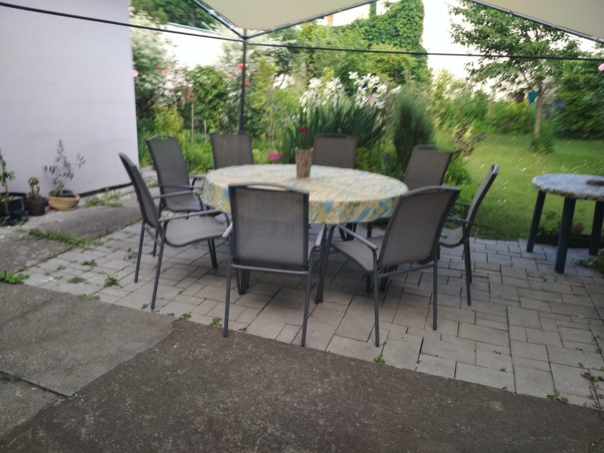 Apartman Lux Szegedin Exterior foto